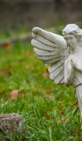 Tiny angel figure